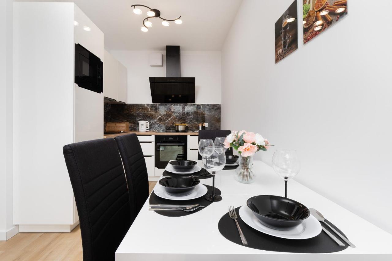 Plac Unii Apartment Gdynia By Noclegi Renters Extérieur photo