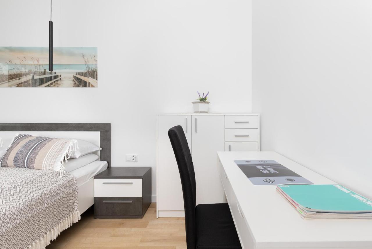 Plac Unii Apartment Gdynia By Noclegi Renters Extérieur photo